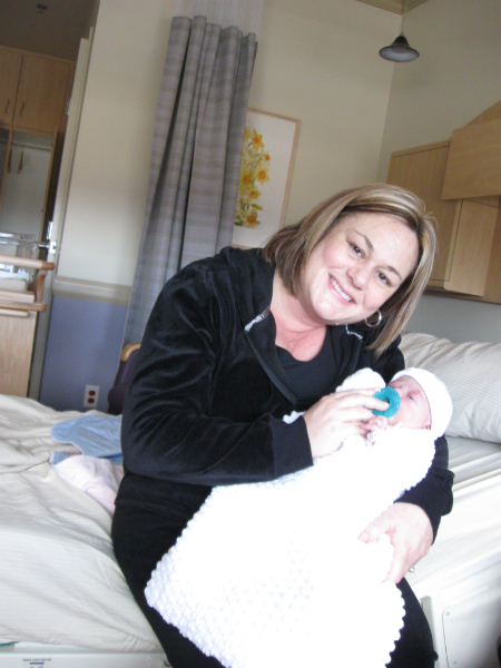 0903GraceBirth (162)